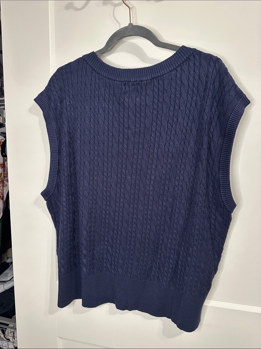 Fashion Brand Company Viscose Cableknit Vest 2x/3x - Picture 5 of 6